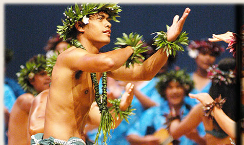 Dance Group from Nukuroa / Mitiaro - Te Maeva Nui 2005 / Cook Islands